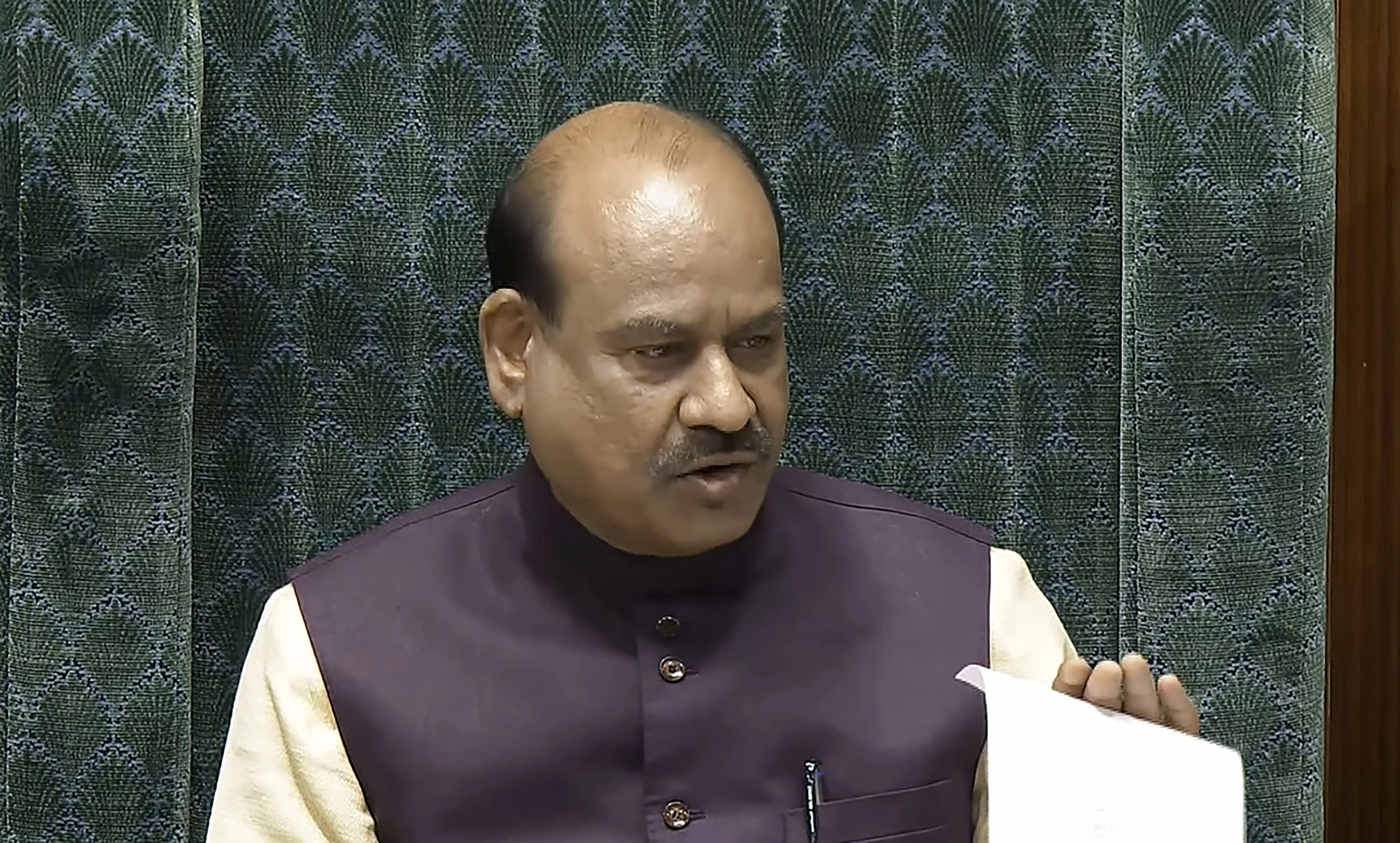 वक्फ संशोधन विधेयक को JPC के पास भेजने की सिफारिश, बिरला ने कहा- ‘समिति का गठन करुंगा’
