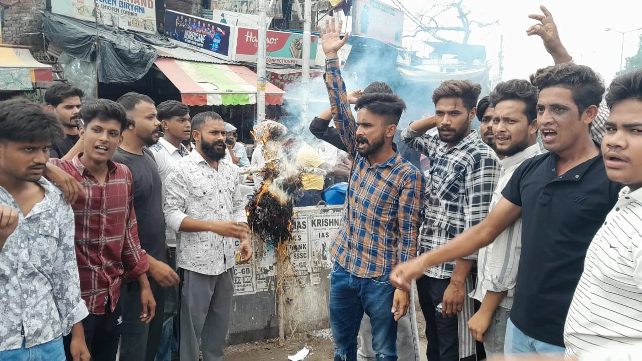 रुद्रपुर: नर्स हत्याकांड प्रकरण में फिसली गाबा-शर्मा की जुबान, मचा बवाल...