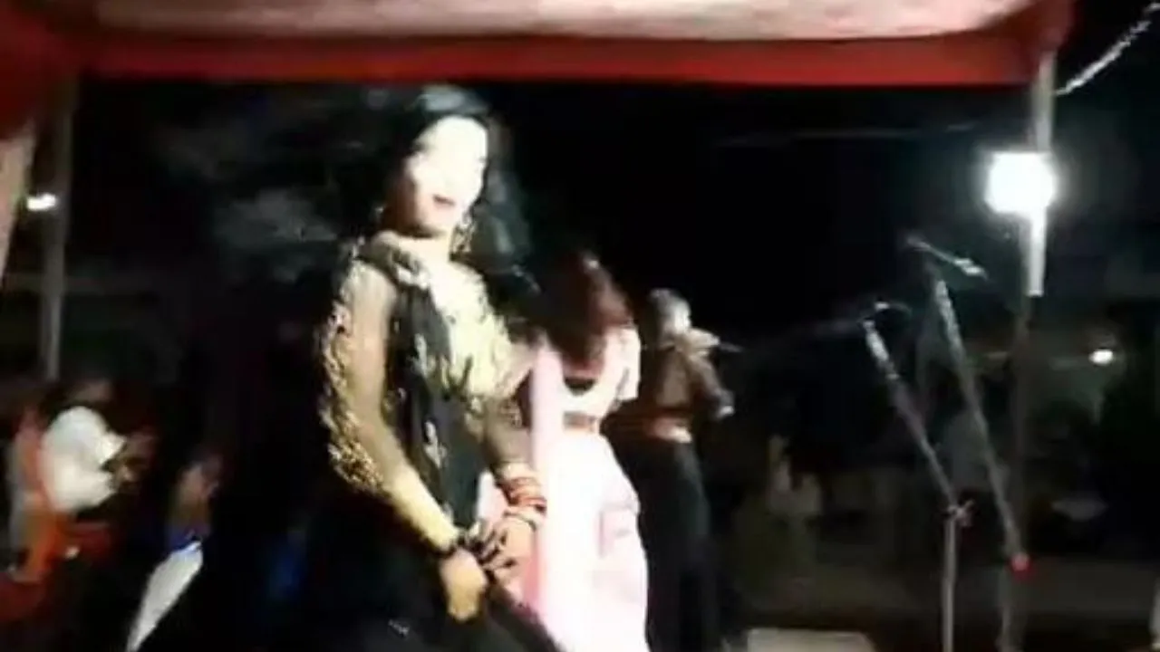 Fatehpur News: बार बालाओं के डांस में पैसा लुटाने में मारपीट...दो लोग घायल, पढ़ें- पूरा मामला