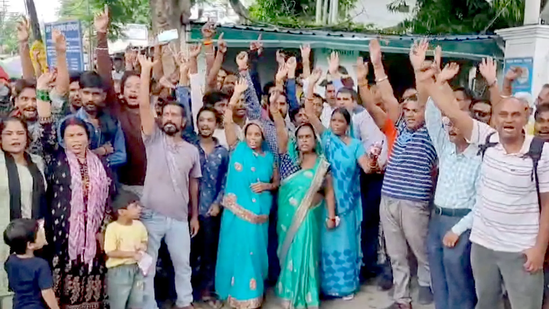 बरेली : जोगी नवादा का भूले बवाल...कांवड़ यात्रा शाहनूरी मस्जिद से फिर निकलेगी इस साल !