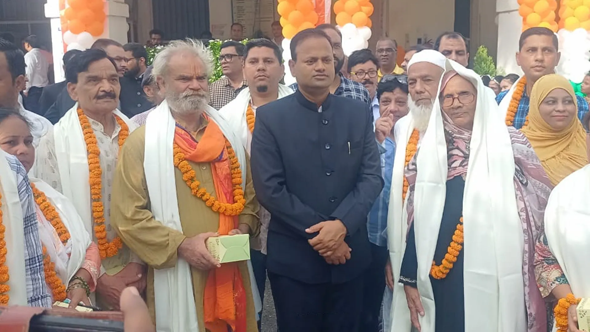 बरेली: शहीदों के परिजनों के काम सरकारी कार्यालयों में न रहें लंबित, यही सच्ची श्रद्धांजलि