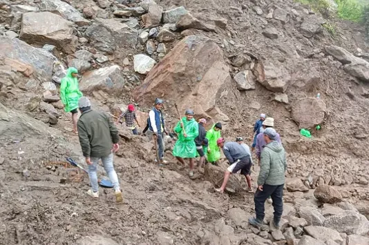 रुद्रप्रयाग: केदारघाटी में रेस्क्यू का छठा दिन,  मौसम बन रहा बाधक