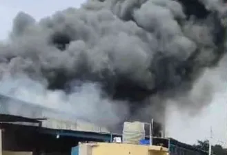 रुड़की: इलेक्ट्रॉनिक सामान बनाने वाली कंपनी के गोदाम में लगी आग, लाखों का नुकसान