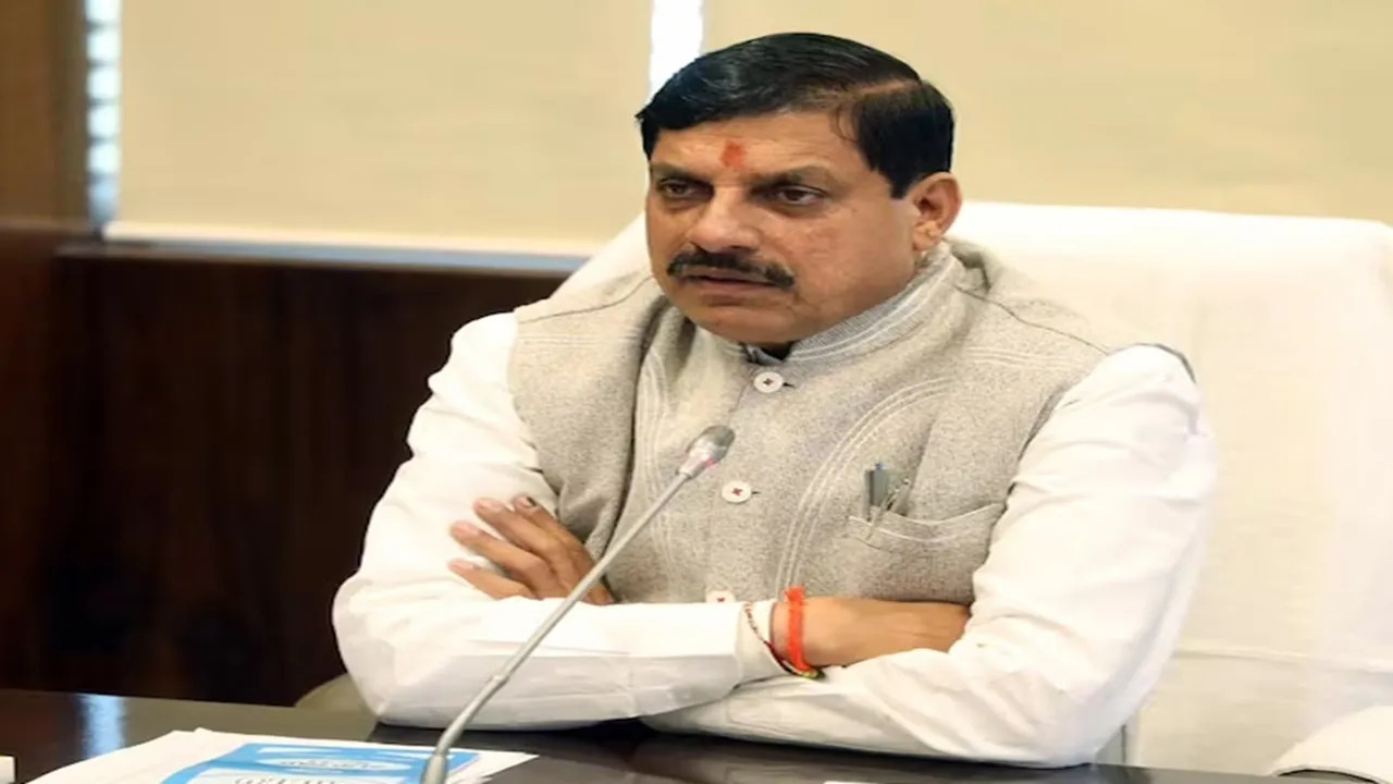 सागर हादसा: एक्शन में सीएम मोहन यादव, डीएम और एसपी को हटाया, CMO को किया सस्पेंड