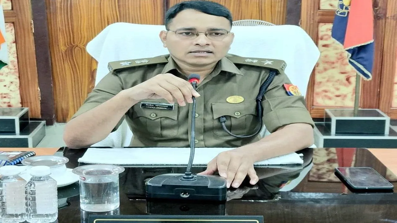 गोंडा: 9 SI बने चौकी इंचार्ज, 3 का कार्यक्षेत्र बदला, SP ने किया 18 उपनिरीक्षकों की तैनाती में फेरबदल 