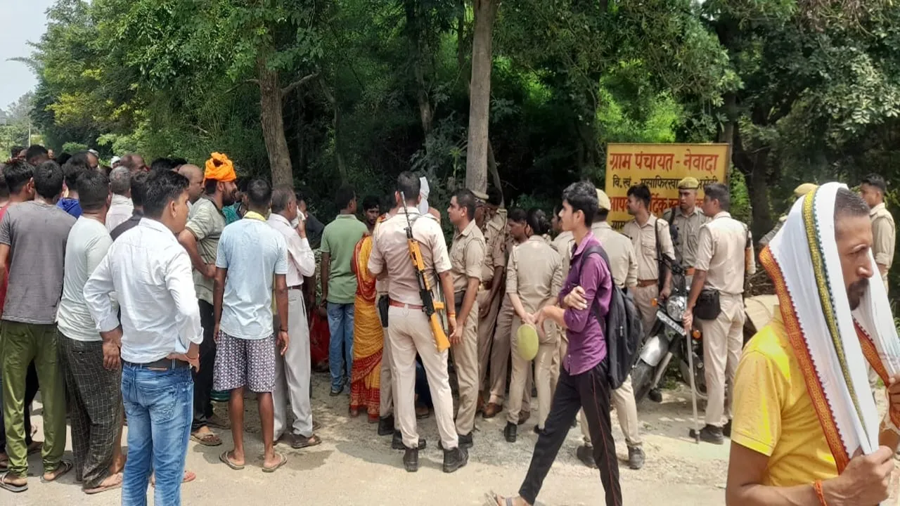 अमेठी: घायल बुजुर्ग ने इलाज के दौरान तोड़ा दम, परिजन और ग्रामीण ने काटा हंगामा, जानें मामला