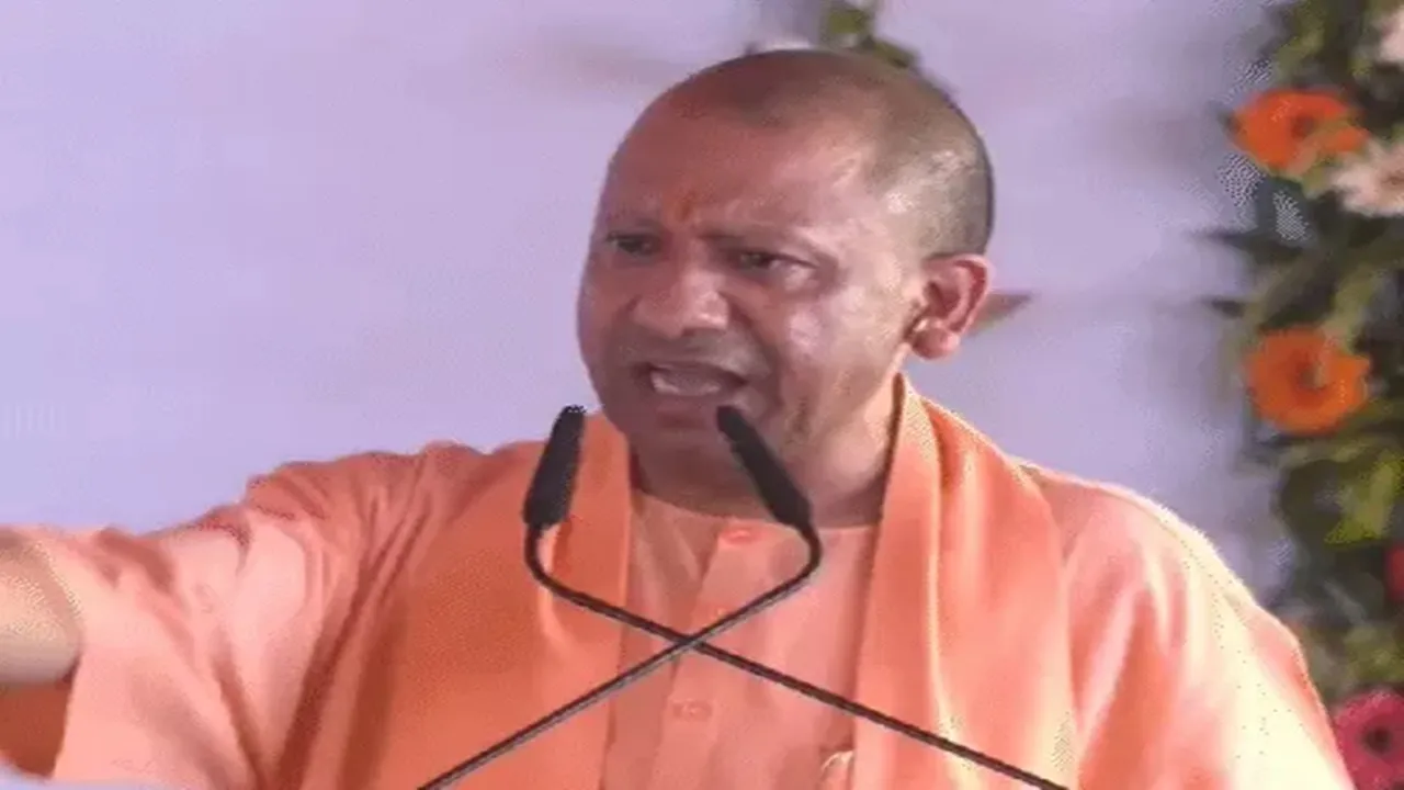 अलीगढ़ में बोले सीएम योगी- जाति के आधार पर समाज को बांटती रहीं हैं पूर्ववर्ती सरकारें 