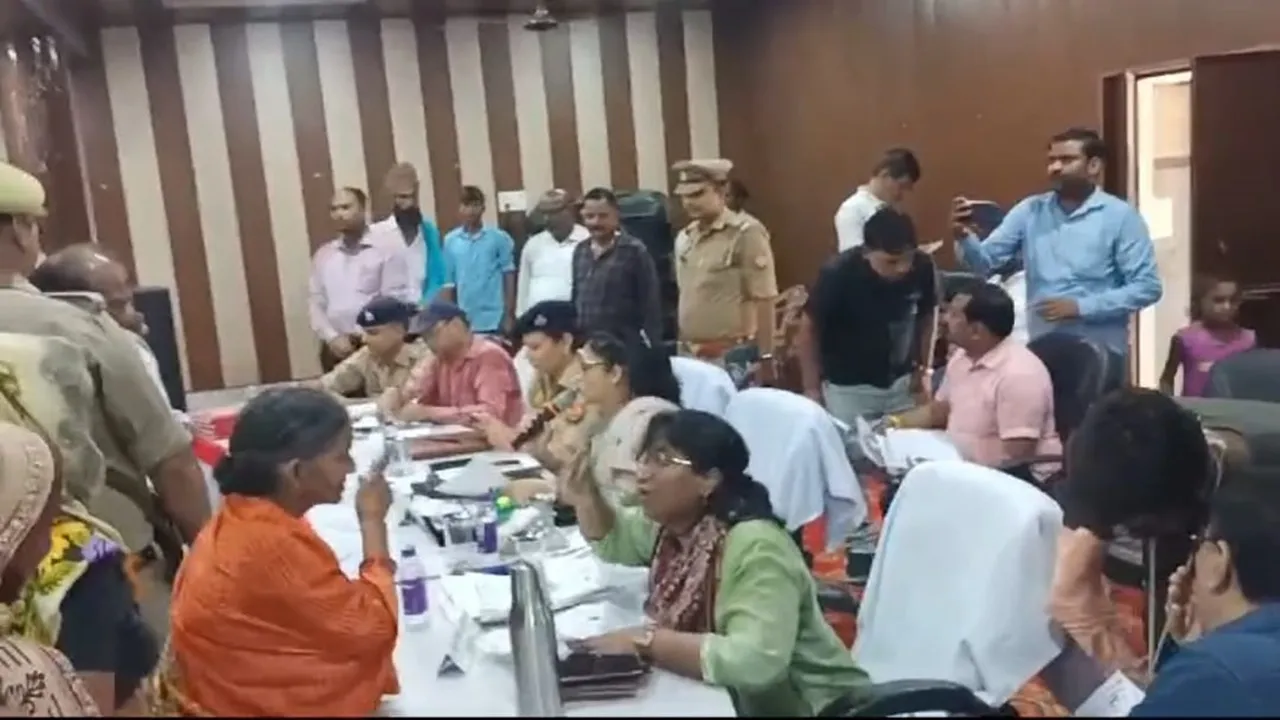 बहराइच: खतौनी में मिली त्रुटि तो डीएम ने लेखपाल को किया निलंबित