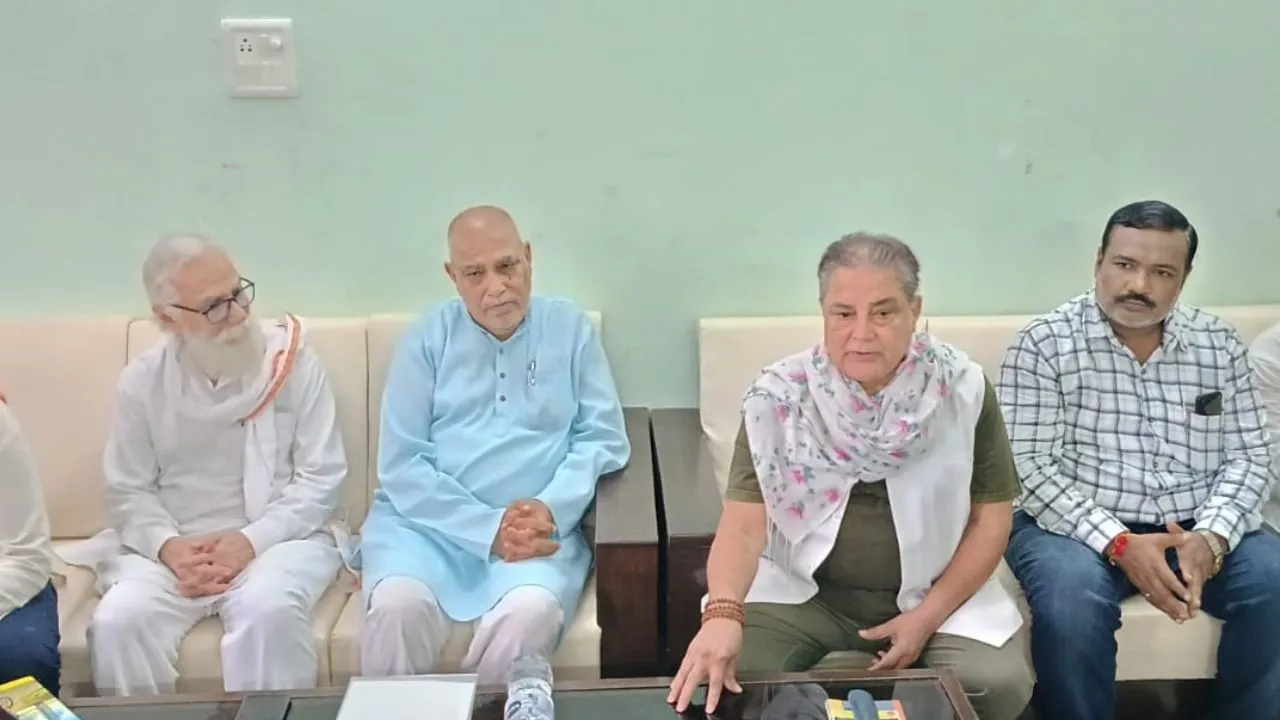 Chitrakoot News: पृथक राज्य के लिए अब पदयात्रा करेंगे राजा बुंदेला...जिले में जनसमर्थन जुटाने की कोशिश की