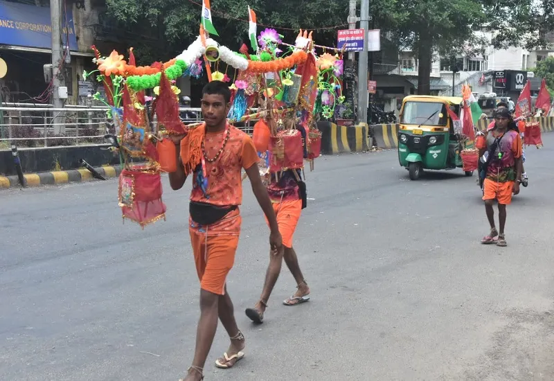 मुरादाबाद : कांवड़ियों की सुरक्षा को लेकर मार्गों में किया बदलाव, इन वैकल्पिक मार्गों से चलेंगे वाहन
