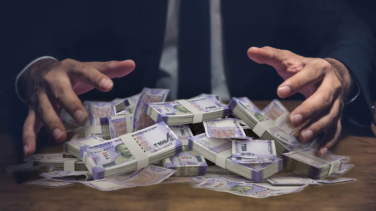 बरेली:कंपनी में निवेश के बहाने प्रोफेसर से 23 लाख रुपये ठगे