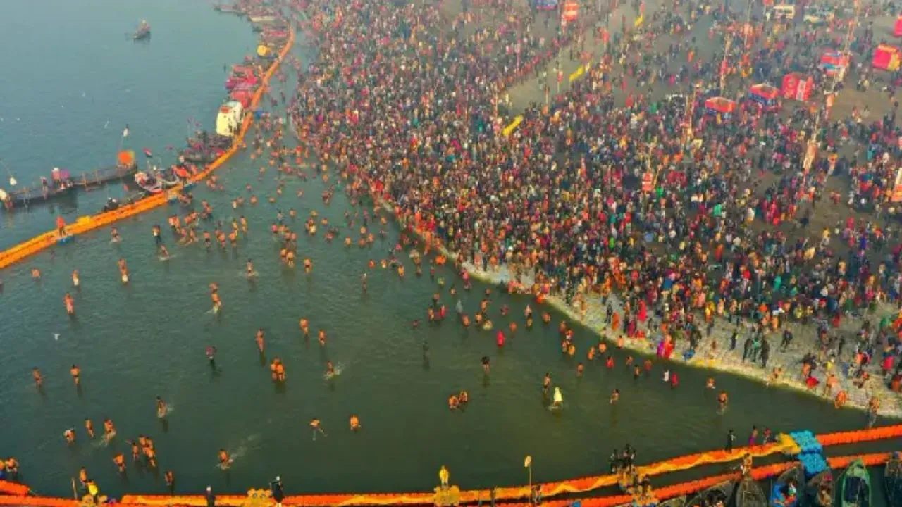 Mahakumbh:  कुंभ की 100 बसों का निर्माण कानपुर की दो वर्कशाप में...राम मनोहर लोहिया में भी 50 बसों को बनाने का लक्ष्य  