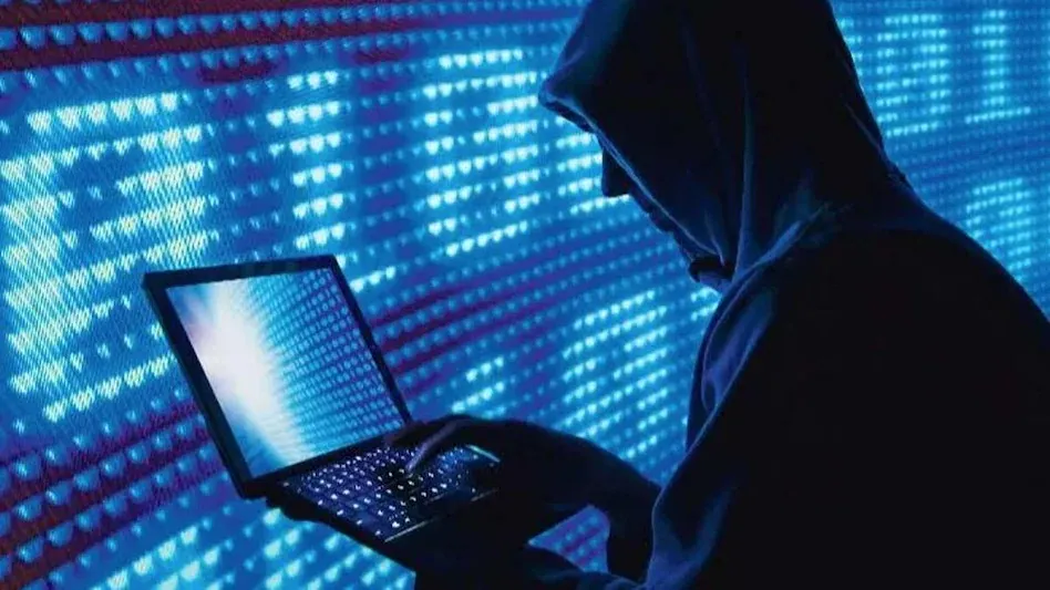 कांवड़ियों की सेवा में तहसीलदार थे लीन, इधर साइबर ठगों हड़प लिए 50 हजार