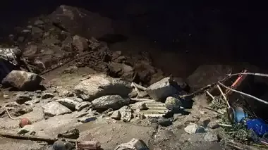 रुद्रप्रयाग: केदारनाथ पैदल मार्ग में बादल फटने से भारी तबाही, गैरसैंण में मलबे में  दबी महिला 