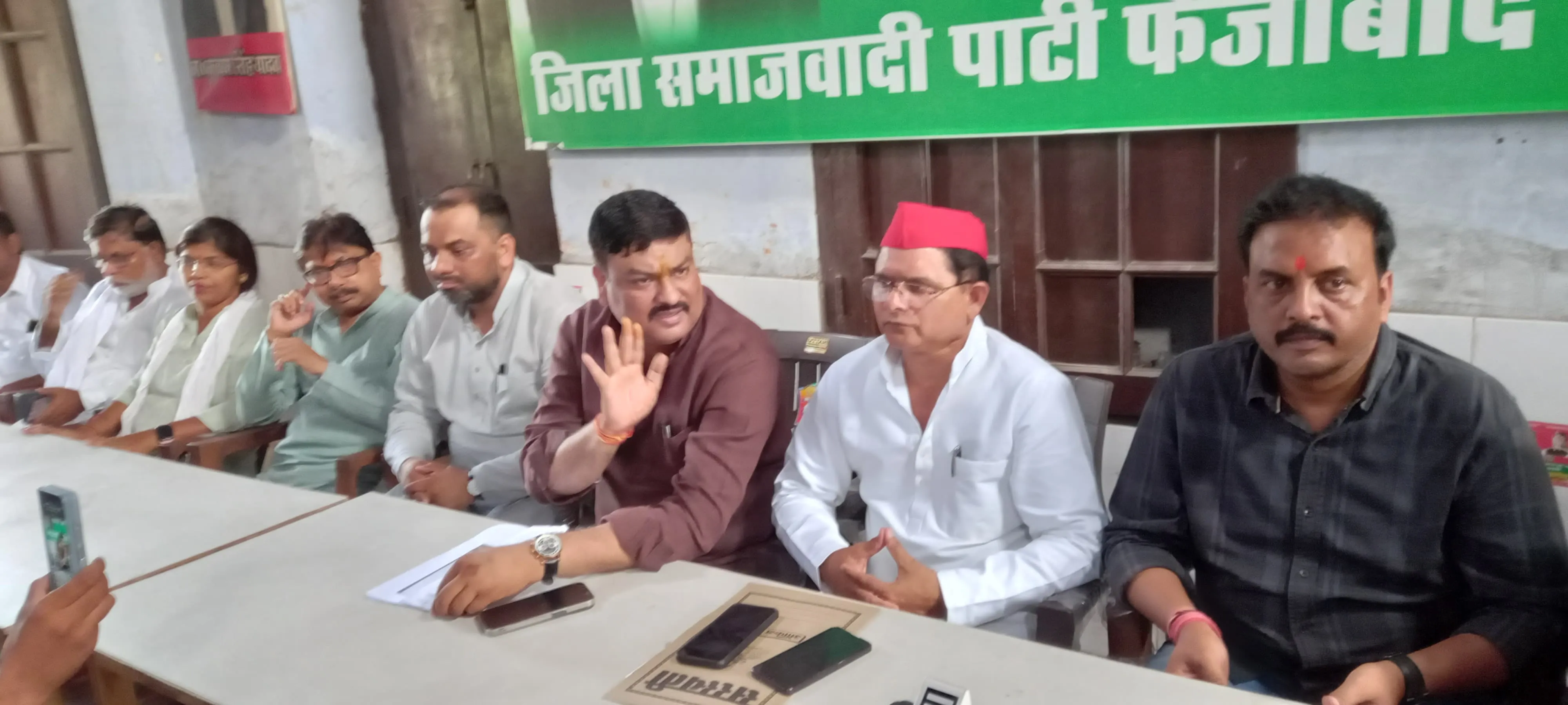 अयोध्या: बेटी के साथ घटना दुखद, उच्चस्तरीय हो जांच- सपा
