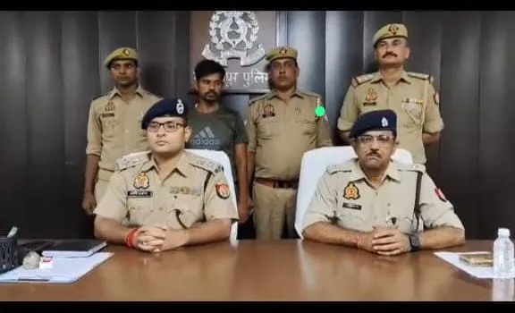 मिर्जापुर: लूट का पुलिस ने किया खुलासा, कर्ज से बचने के लिए एजेंट ने रची थी साजिश