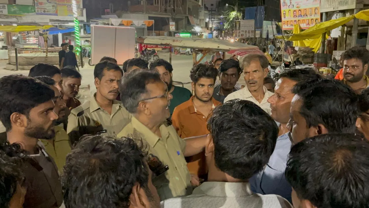 हरदोई: व्यापारियों और दरोगा के बीच बस स्टैंड पर तू तू मैं मैं, जानें फिर क्या हुआ? 