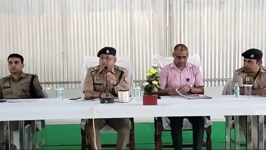 UP सिपाही भर्ती परीक्षा : डाटा मिस मैच होने पर अभ्यर्थी के खिलाफ दर्ज होगी एफआईआर