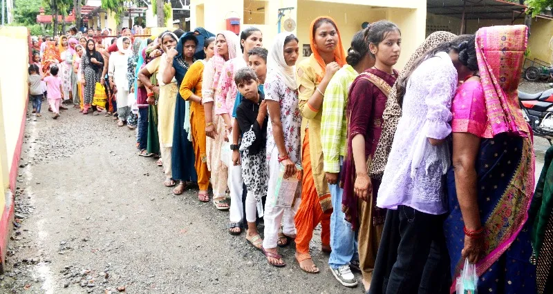 हल्द्वानी: मुल्जिम बहनों को भूले भाई, बहनों ने निभाया फर्ज