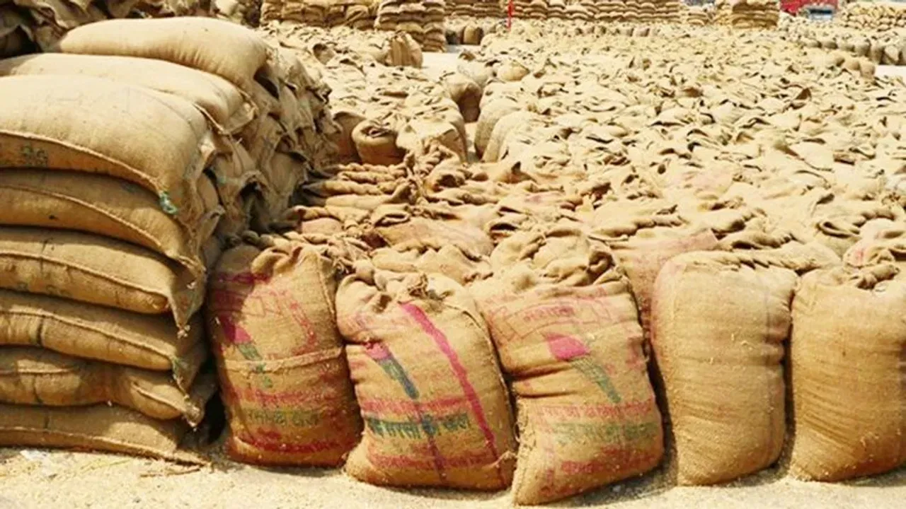 रुद्रपुर: बिना डकार लिए कौन हजम कर गया गरीबों का 43778 कुंतल गेहूं-चावल?