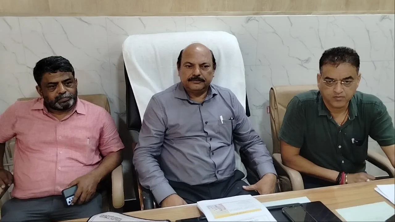 लखनऊ: कल से खिलाई जाएगी पेट से कीड़े निकालने की दवा, डाक्टरों ने स्वास्थ्य के लिए बताया जरूरी 