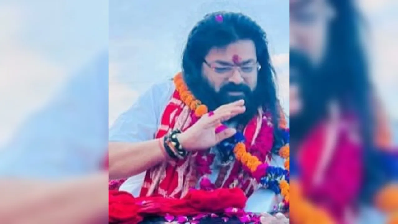 Unnao News: सावन में भगवान शिव का पूजन करने से मिलता है मोक्ष...गोकुलबाबा धाम में शुरू हुई शिव महापुराण कथा