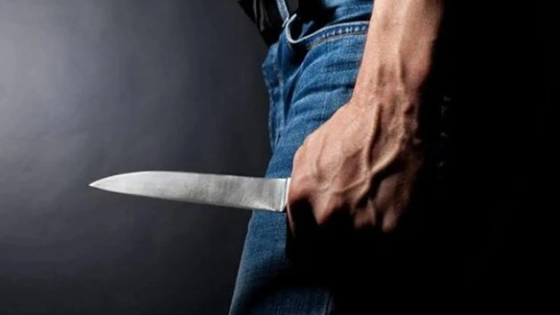 हल्द्वानी: चाचा गए थे बाजार युवक चाची का गला रेतकर फरार...