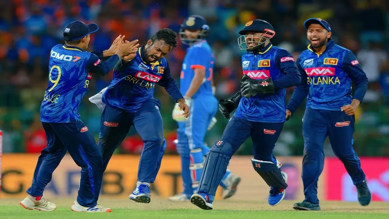 IND vs SL, 3rd ODI: तीसरे एकदिवसीय मैच में श्रीलंका ने भारत को 110 रनों से हराया