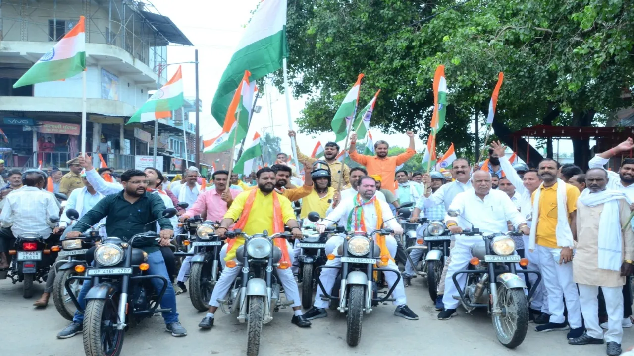 आजादी के जश्न में डूबा जिला, शान से फहरेगा तिरंगा : शहर से लेकर गांव तक स्वतंत्रता दिवस की धूम व उल्लास