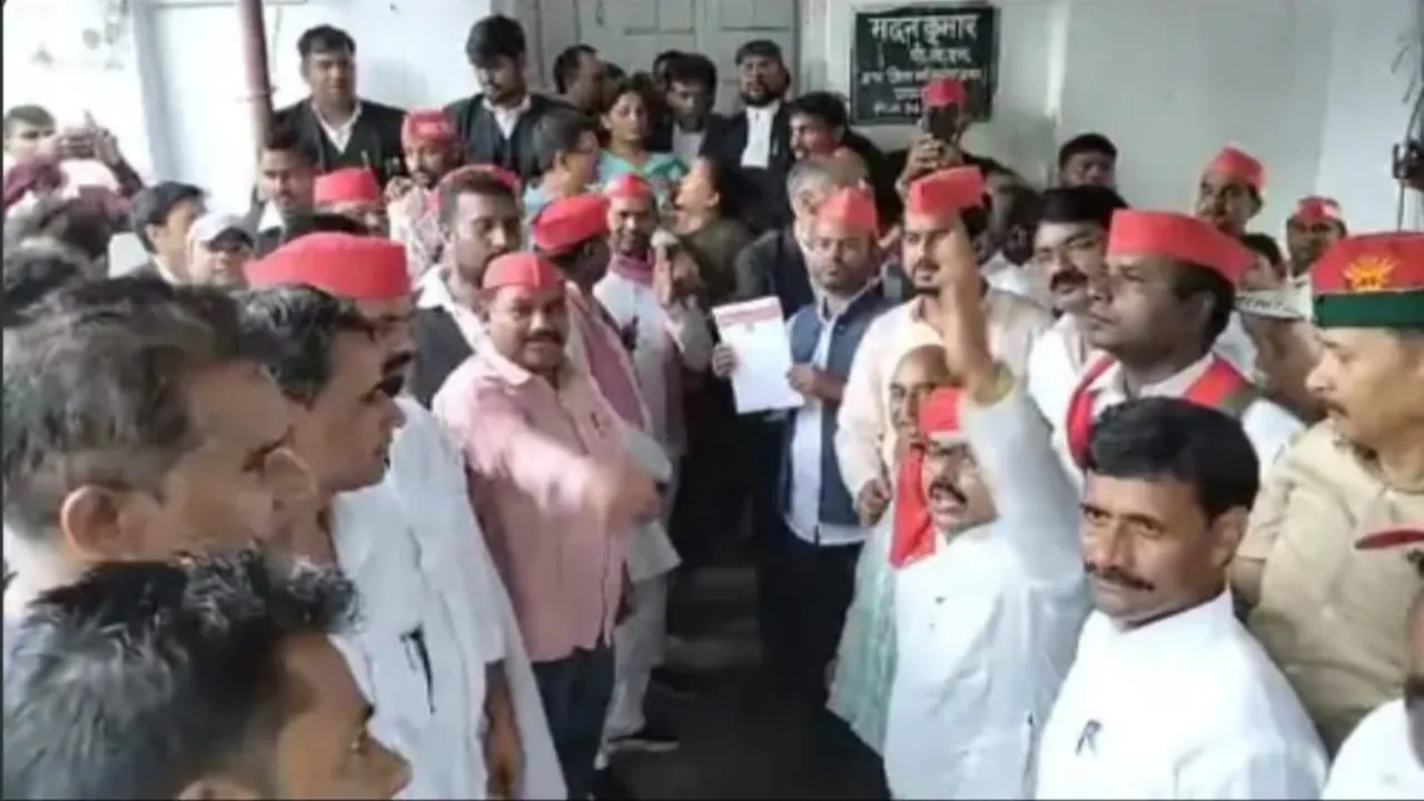 SC/ST Reservation : बसपा-सपा ने भारत बंद के समर्थन में निकाला जुलूस, किया प्रदर्शन