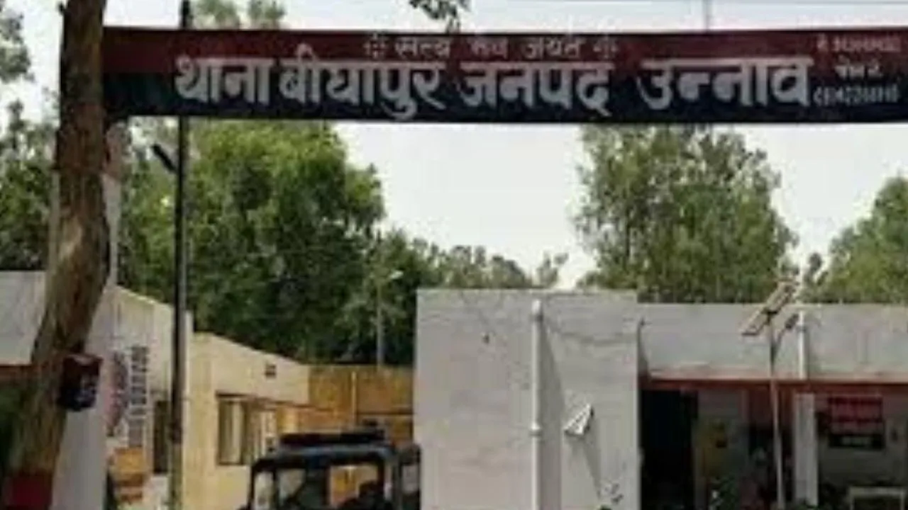 Unnao News: किशोर को मोबाइल चोरी के शक में दी तालिबानी सजा, घटना का वीडियो सोशल मीडिया में वायरल