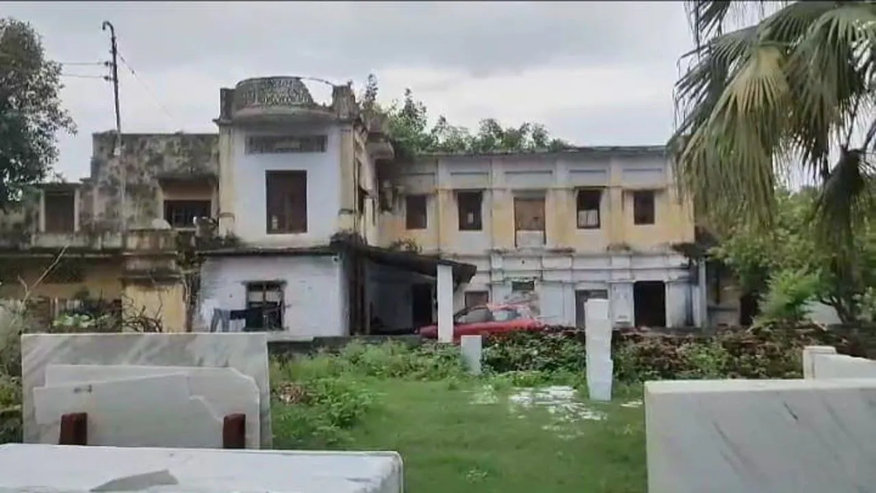 राजपाल यादव का आवास