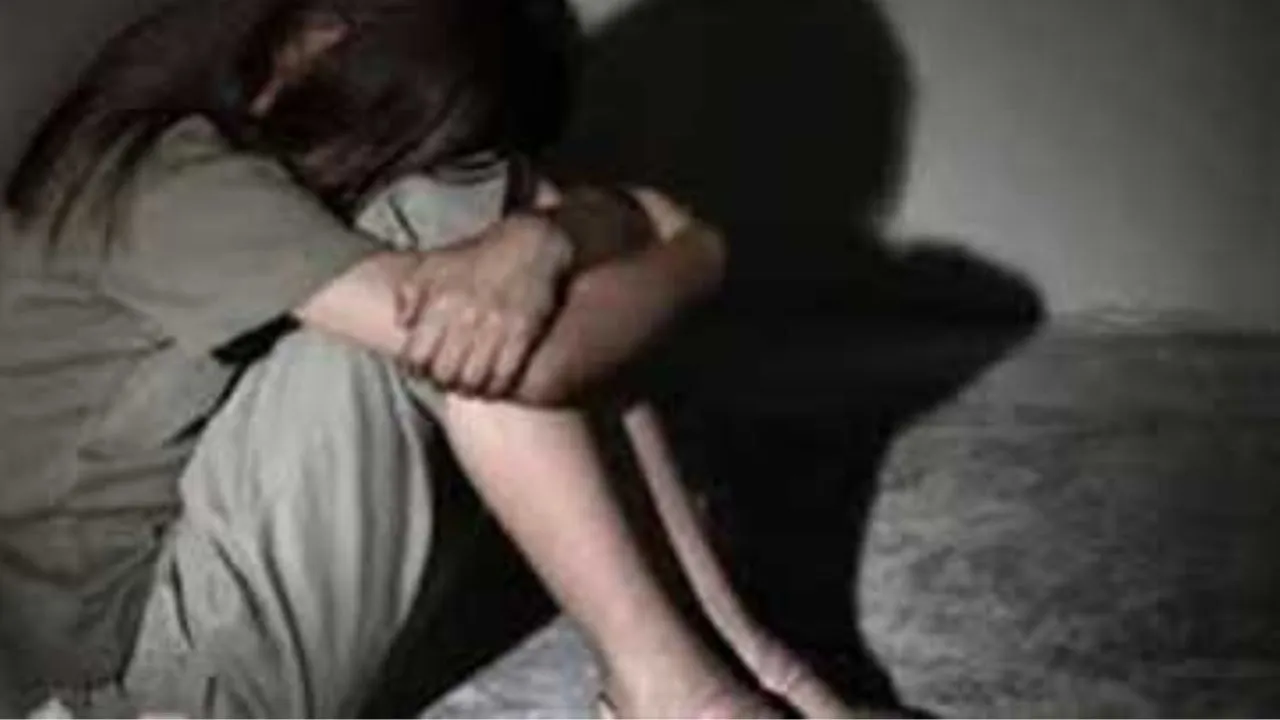बदायूं: किशोरी के साथ हुआ था सामूहिक दुष्कर्म, गर्भवती हुई तो सच आया सामने...पीड़िता ने दिया बच्ची को जन्म...जानिए पूरा मामला