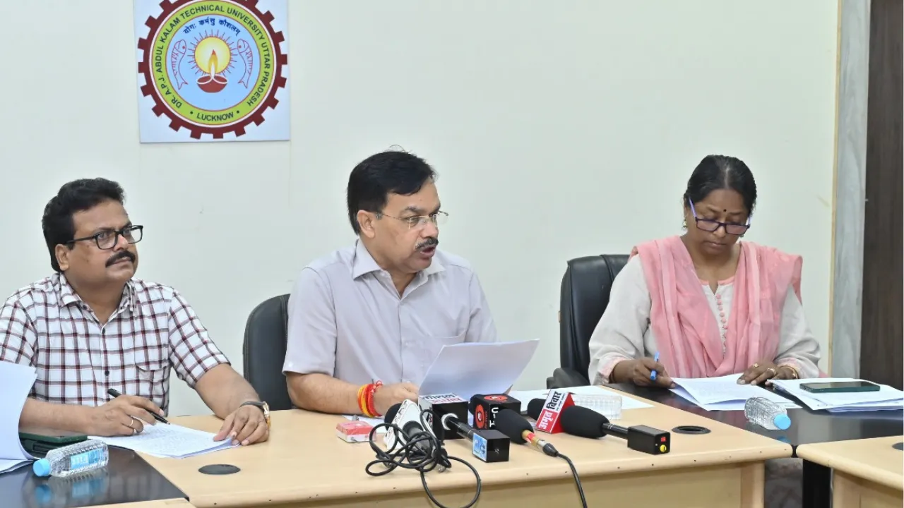 AKTU: 22वां दीक्षांत समारोह कल, मेधावियों के चेहरे पर छाएगी मेडल की चमक