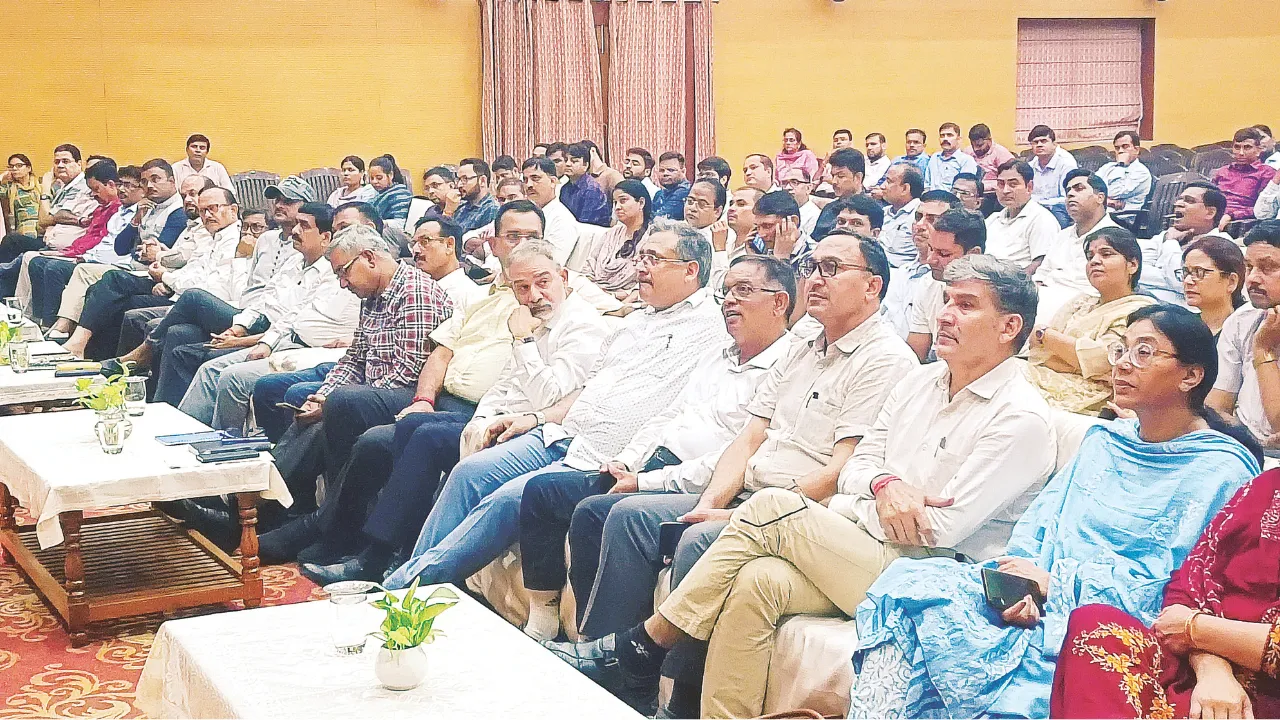 लखनऊः एंटी करप्शन के खिलाफ खड़ा हुआ शिक्षा विभाग,  2 सितंबर हड़ताल पर शिक्षक