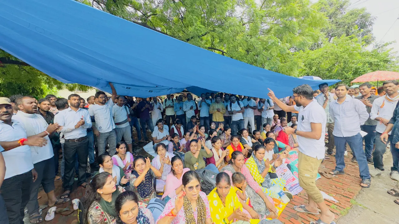शिक्षक