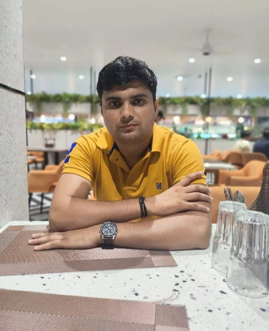 उन्नाव में पुलिस लाइन में तैनात सिपाही ने फांसी लगाकर दी जान: कोई सुसाइड नोट नहीं मिला, शव लटकता देख साथी के उडे़ होश
