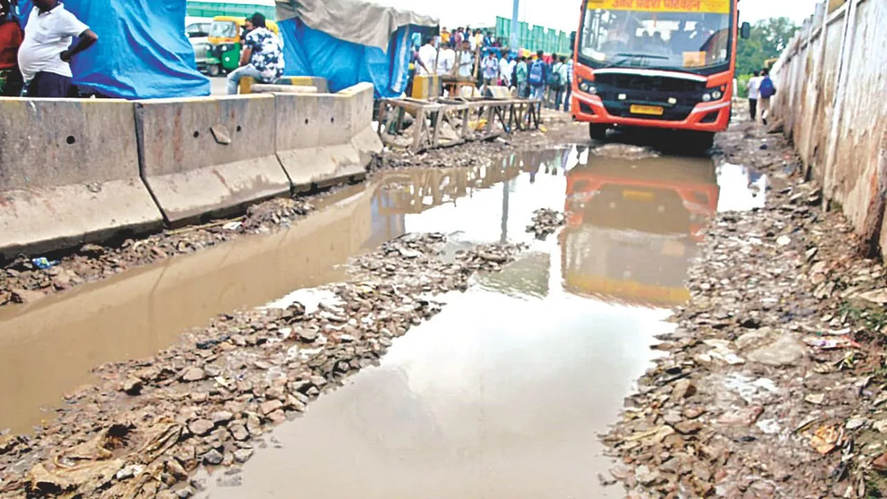 Kanpur में बस अड्डा बदहाली की सीमा कर रहा पार, दस वर्षों से दिखा रहे पीपीपी मॉडल का सपना, अधिकारी बोले ये...