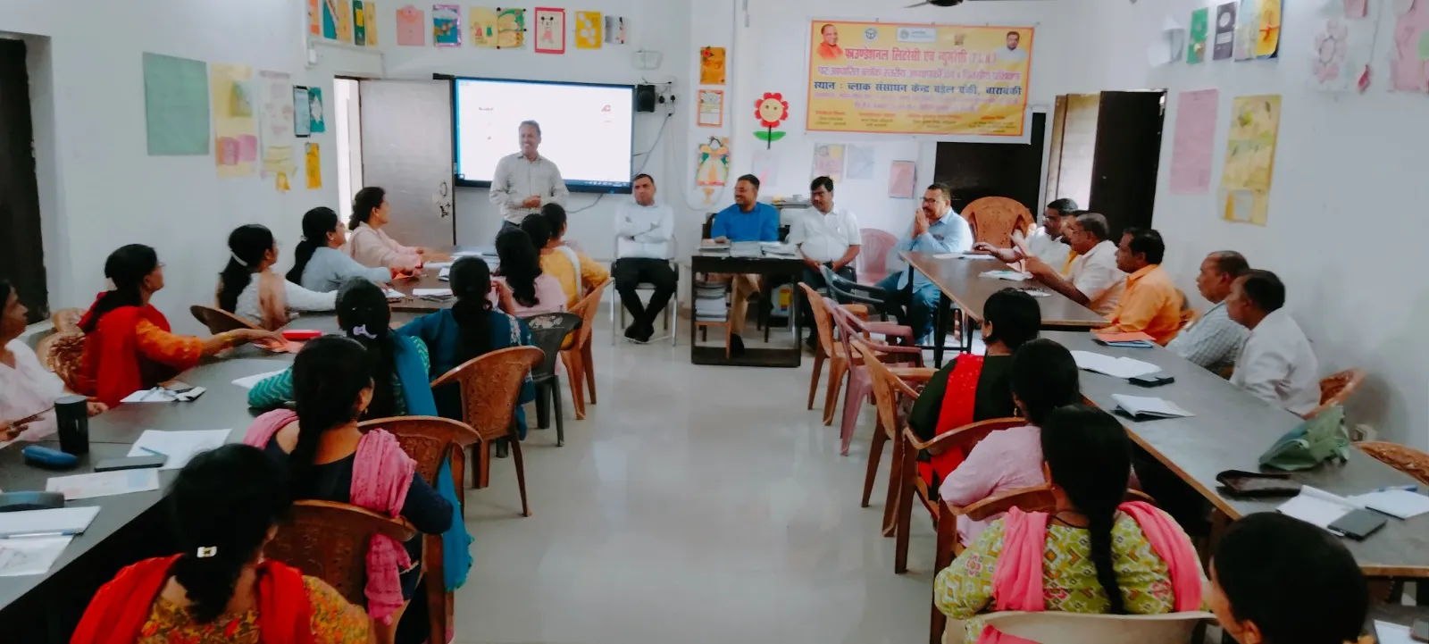 एडी बेसिक ने शिक्षकों में भरा जोश : कक्षा एक से तीन के छात्रों को निपुण बनाने को किया प्रेरित