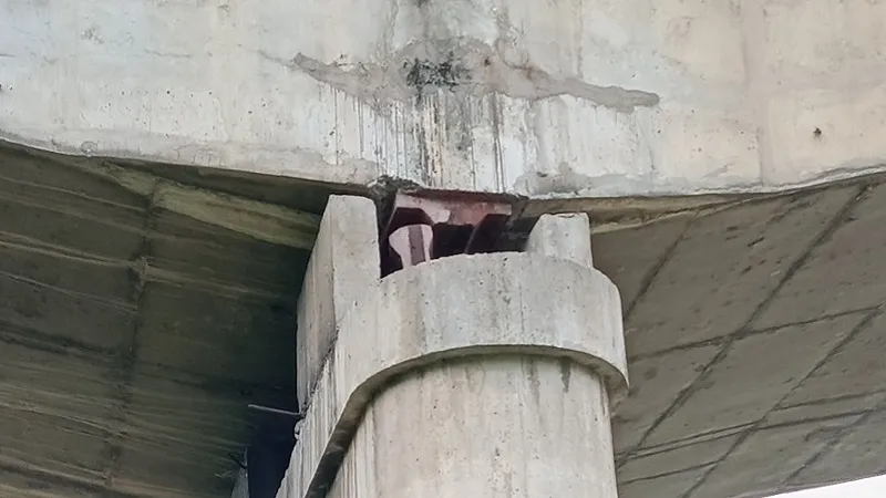 मुरादाबाद : 94 लाख रुपये से बदले जाएंगे रामगंगा पुल के टूटे बेयरिंग, लोक निर्माण विभाग सेतु निगम को देगा मरम्मत के लिए धनराशि