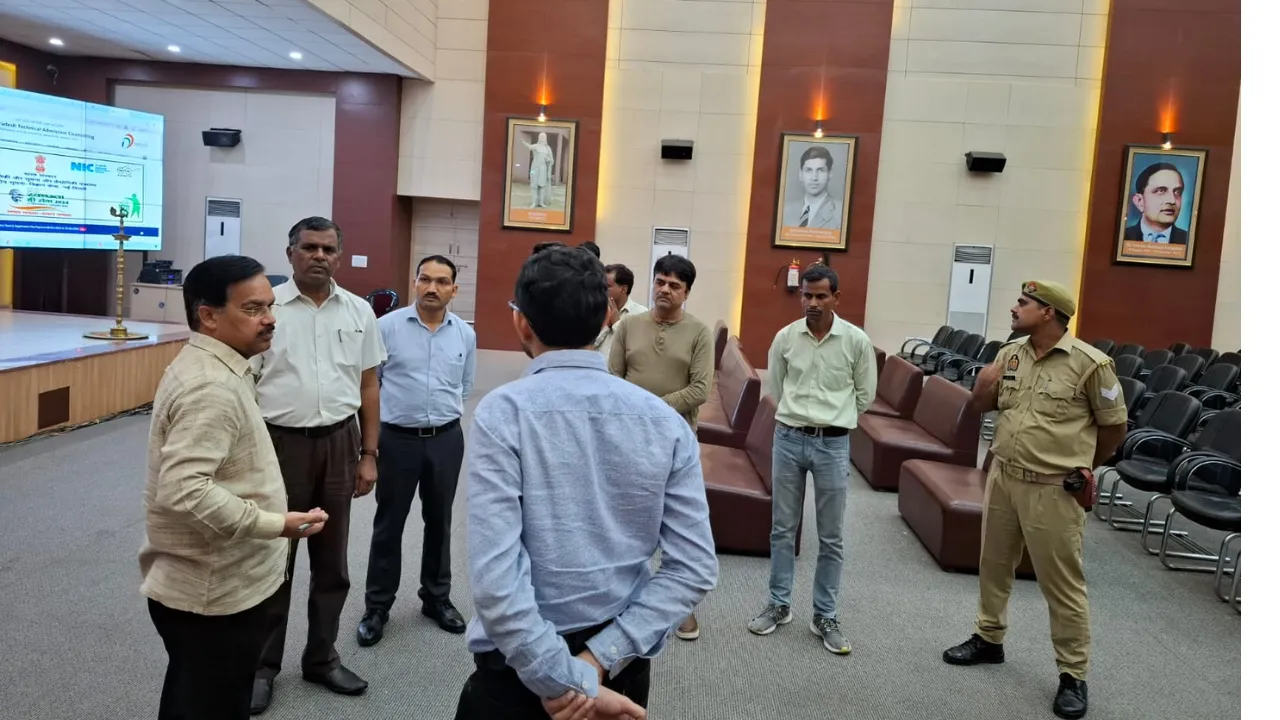 AKTU: एडमिशन के लिए लास्ट चांस, बीटेक में रिक्त सीटों की आज होगी स्पेशल राउंड काउंसलिंग