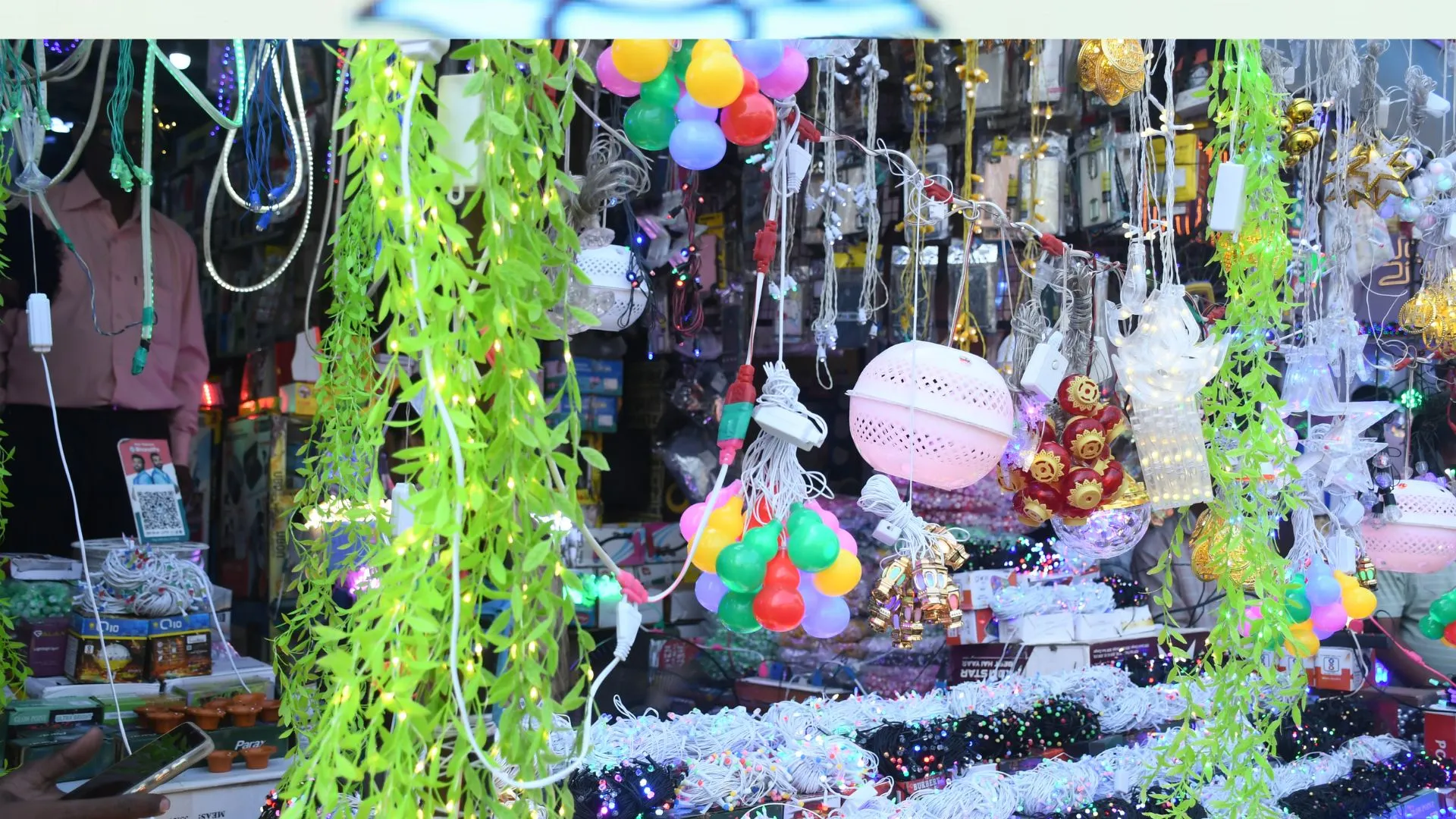 Diwali 2024: हरी धनिया में टिमटमाएंगे जुगनू, पटाखा लाइट करेगी धमाका