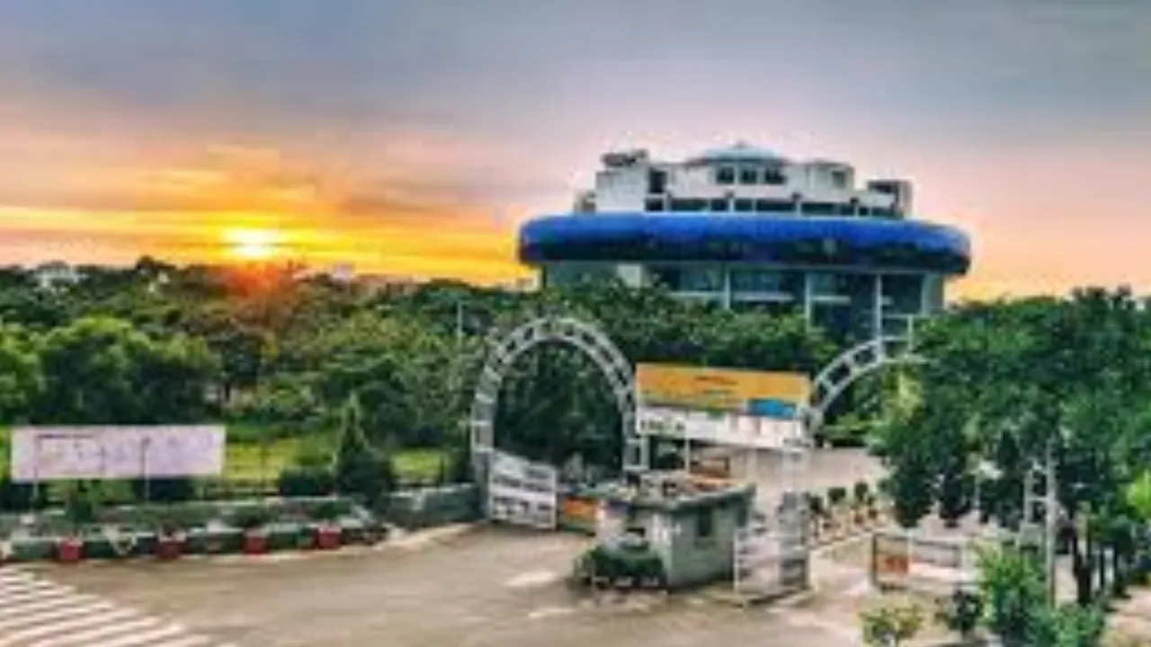 BBAU में ग्लोबल कॉन्फ्रेंस ऑन सुपरकंडक्टिविटी का आरंभ... सतत ऊर्जा, सुपरकंडक्टर्स की भूमिका और शुगर रिसर्च पर हुई चर्चाएं