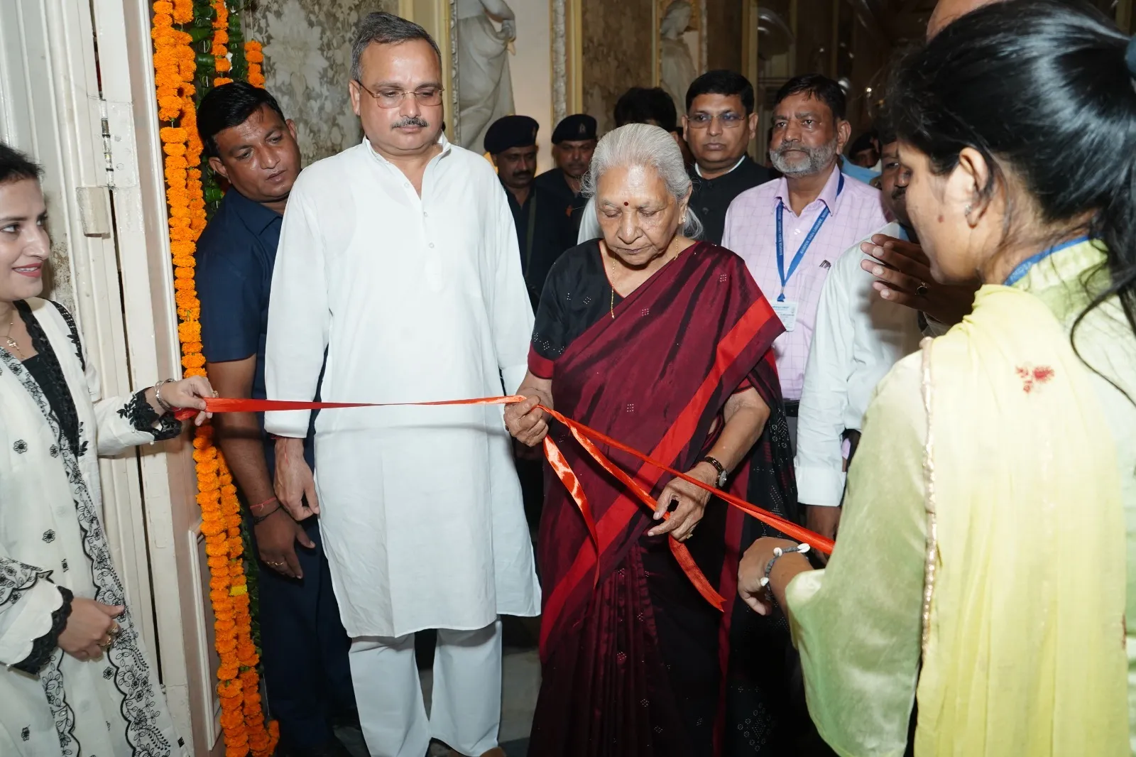 WhatsApp Image 2024-10-15 at 21.53.00_8feb654a 