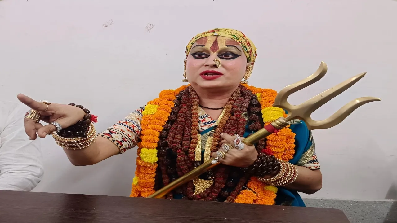 महाकुम्भ 2025 : वैष्णव किन्नर अखाड़े का हुआ गठन, महामंडलेश्वर हिमांगी सखी मां ने की पहल