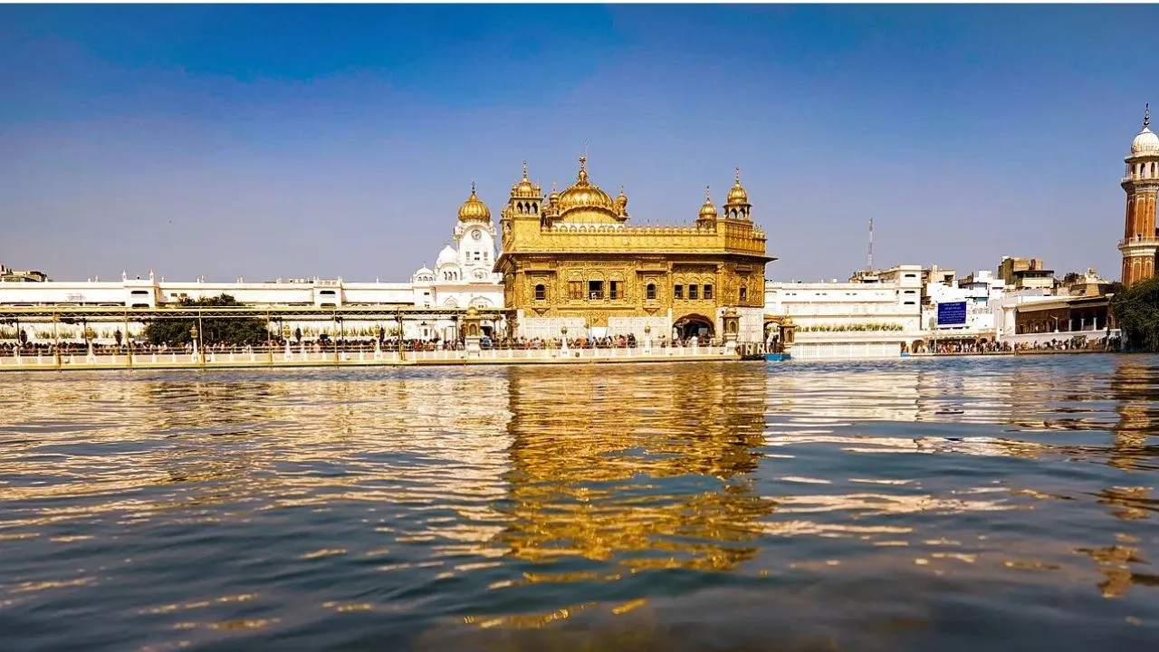 Kanpur: दीवाली पर सिख मनाते हैं बंदी छोड़ दिवस, क्या है इससे जुड़ी कहानी? यहां पढ़ें...