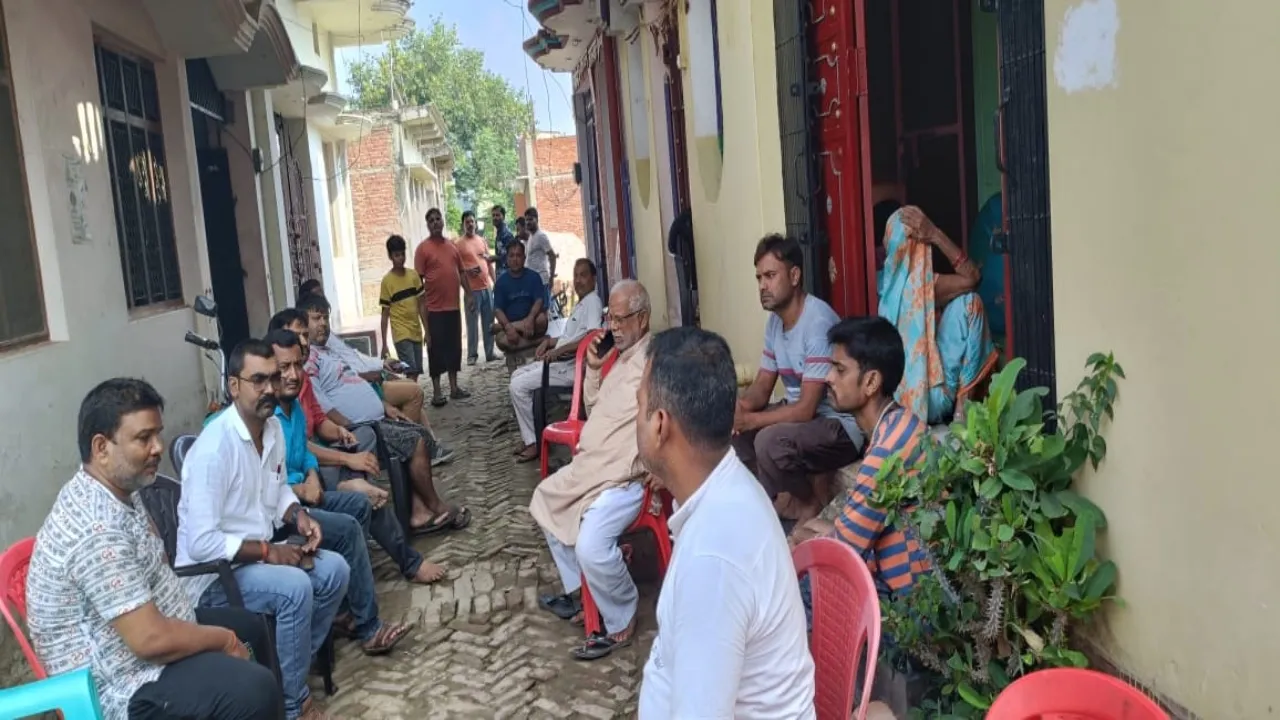 बहराइच में इलाज के दौरान बालिका की मौत पर लापरवाही का आरोप : परिजनों का हंगामा