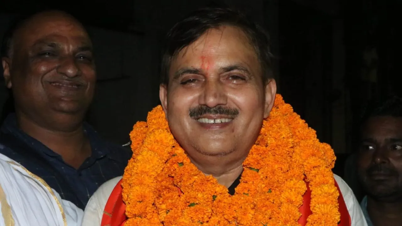 ैसुरेश अवस्थी 1