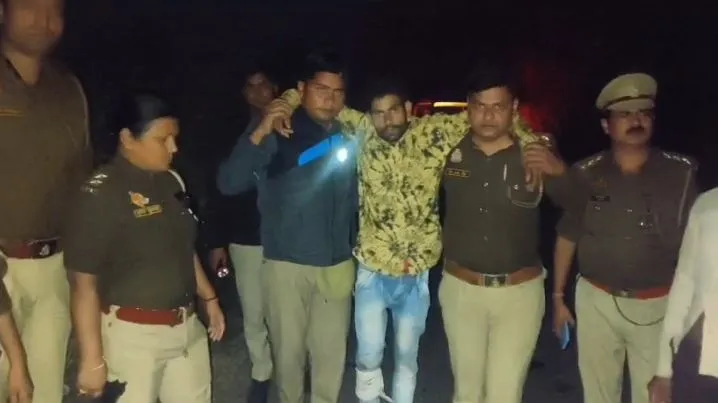 लखीमपुर खीरी: मुठभेड़ में दो लुटेरे गिरफ्तार, एक के पैर में लगी गोली