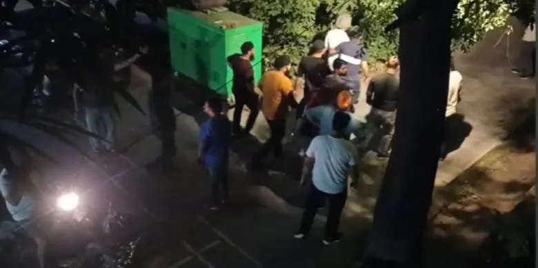 हल्द्वानी क्लब में दारू पीकर भिड़े रसूखदार, जमकर हुई जूतमपैजार, देखें VIDEO